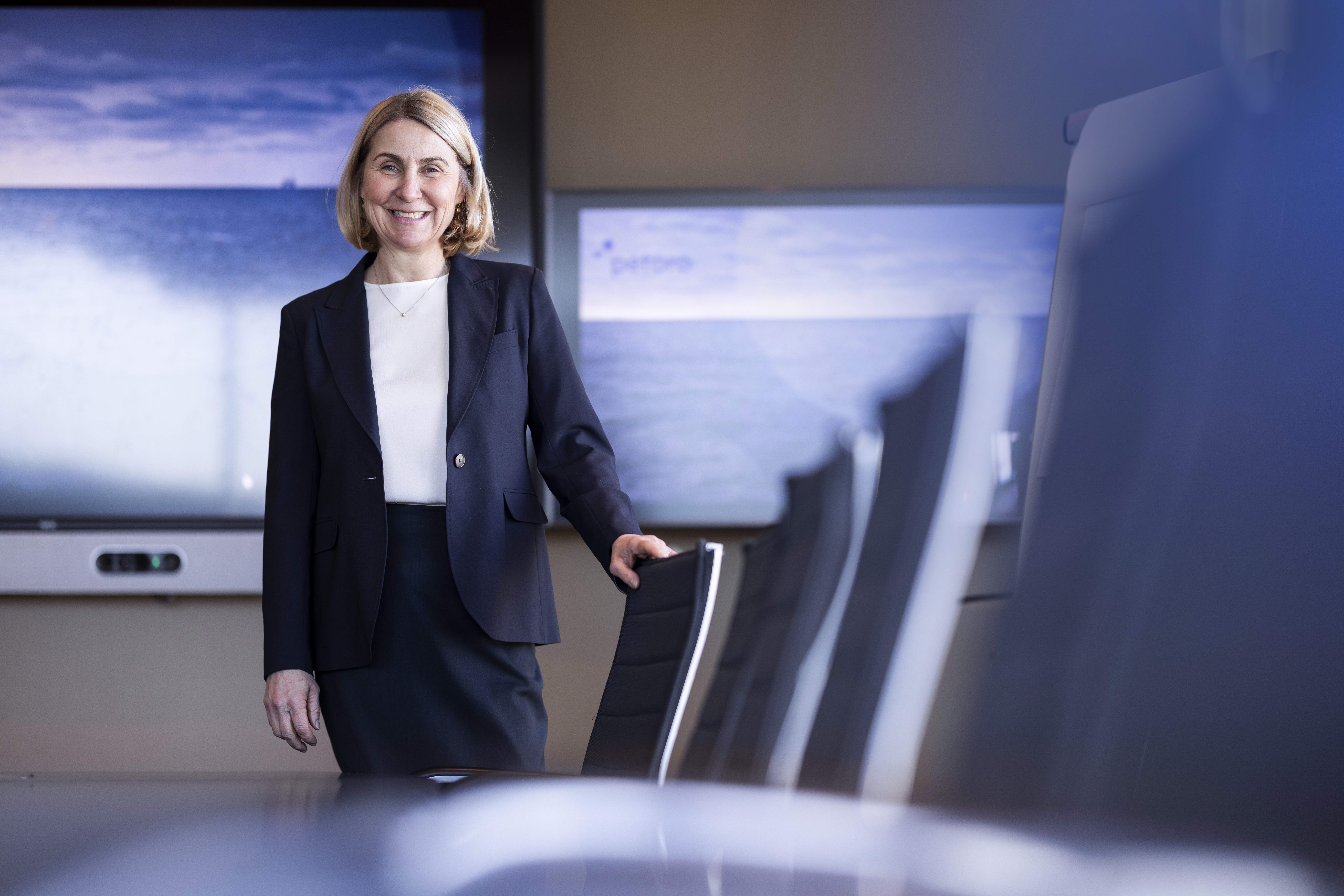 -Strategien vår er å både bidra til å skape flere investeringsmuligheter på de modne feltene, samt å finne gode områdeløsninger der flere lisenser i porteføljen inngår. Og alt med lavest mulig utslipp, sier Kristin Kragseth, administrerende direktør i Petoro. Foto: Anne Lise Norheim.